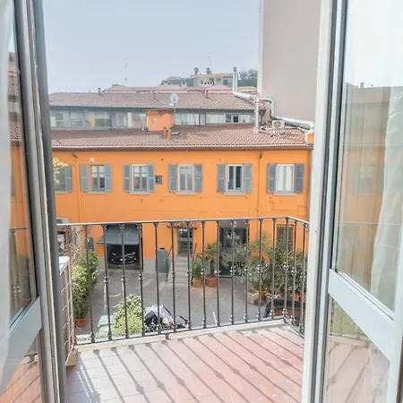 R Sterlizia House-2